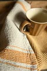 Linnen doek met streep maisgeel