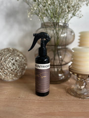 De intrigeur "Subtle Sense"